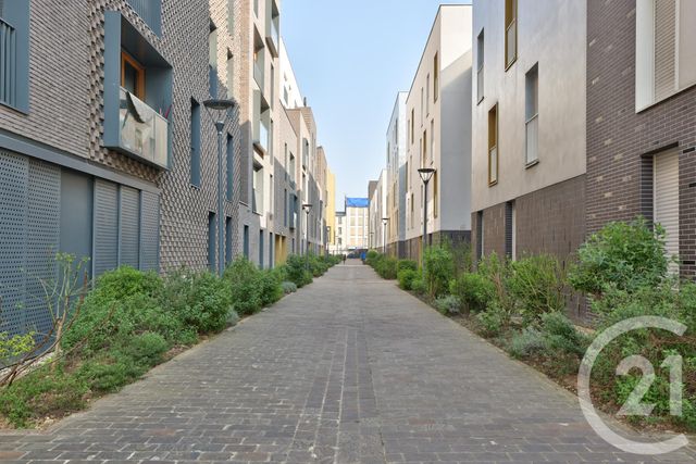 Appartement F4 à vendre - 4 pièces - 85.2 m2 - AUBERVILLIERS - 93 - ILE-DE-FRANCE - Century 21 Immo Conseil