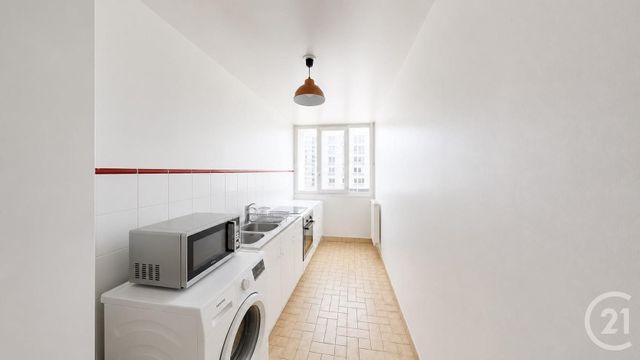 Appartement à vendre - 3 pièces - 66.1 m2 - AUBERVILLIERS - 93 - ILE-DE-FRANCE - Century 21 Immo Conseil