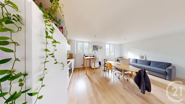 Appartement à vendre - 3 pièces - 48.7 m2 - AUBERVILLIERS - 93 - ILE-DE-FRANCE - Century 21 Immo Conseil