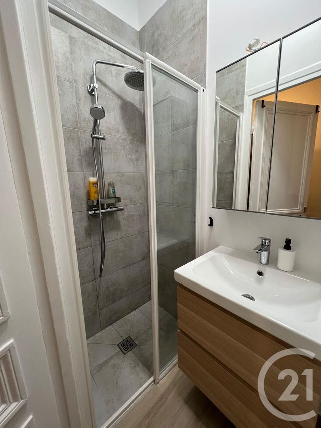 Appartement à vendre - 2 pièces - 30.11 m2 - AUBERVILLIERS - 93 - ILE-DE-FRANCE - Century 21 Immo Conseil