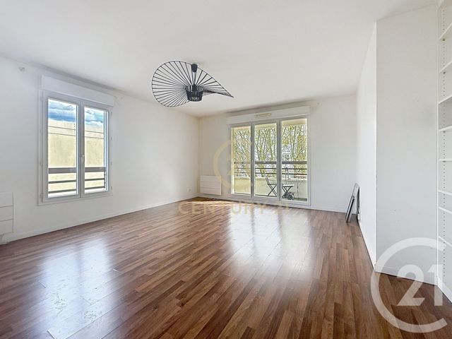 Appartement F4 à louer - 4 pièces - 81.0 m2 - VILLENEUVE LA GARENNE - 92 - ILE-DE-FRANCE - Century 21 Immo Conseil