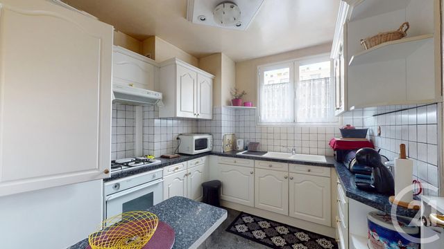 Appartement à vendre - 2 pièces - 40.17 m2 - AUBERVILLIERS - 93 - ILE-DE-FRANCE - Century 21 Immo Conseil