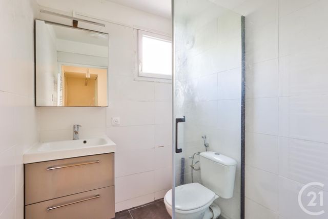 Appartement F4 à vendre - 4 pièces - 83.56 m2 - AUBERVILLIERS - 93 - ILE-DE-FRANCE - Century 21 Immo Conseil