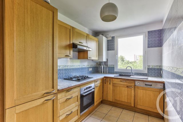 Appartement F4 à vendre - 4 pièces - 83.56 m2 - AUBERVILLIERS - 93 - ILE-DE-FRANCE - Century 21 Immo Conseil