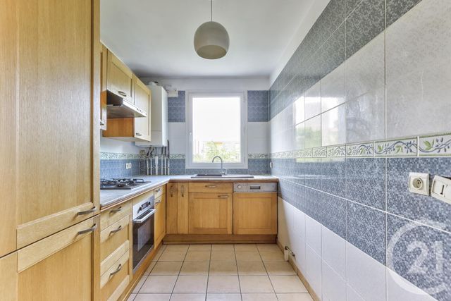Appartement F4 à vendre - 4 pièces - 83.56 m2 - AUBERVILLIERS - 93 - ILE-DE-FRANCE - Century 21 Immo Conseil