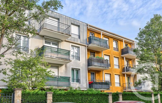 Appartement F4 à vendre - 4 pièces - 83.56 m2 - AUBERVILLIERS - 93 - ILE-DE-FRANCE - Century 21 Immo Conseil