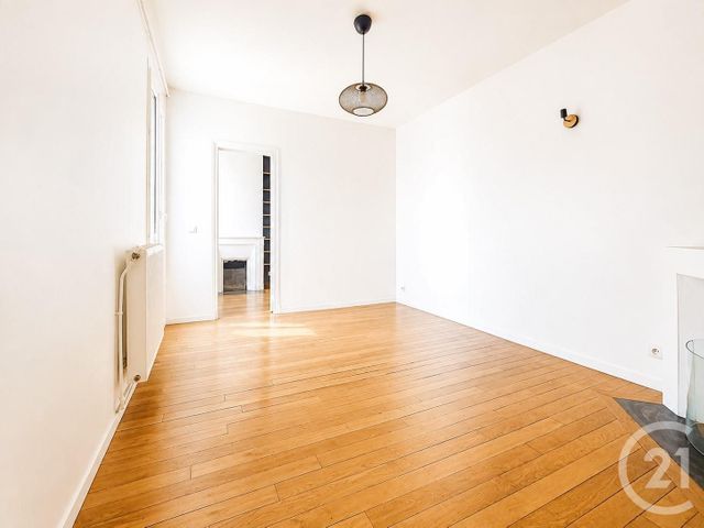 Appartement F3 à vendre - 3 pièces - 50.0 m2 - AUBERVILLIERS - 93 - ILE-DE-FRANCE - Century 21 Immo Conseil
