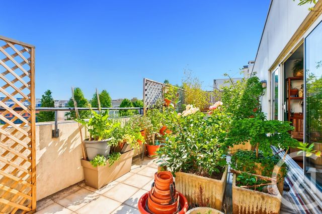 Appartement à vendre - 4 pièces - 71.53 m2 - AUBERVILLIERS - 93 - ILE-DE-FRANCE - Century 21 Immo Conseil