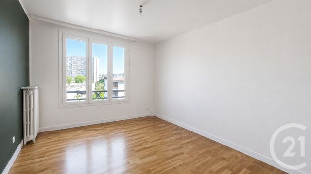 Appartement F5 à vendre - 5 pièces - 93.39 m2 - AUBERVILLIERS - 93 - ILE-DE-FRANCE - Century 21 Immo Conseil
