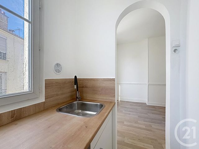 Appartement F2 à vendre - 2 pièces - 30.76 m2 - AUBERVILLIERS - 93 - ILE-DE-FRANCE - Century 21 Immo Conseil