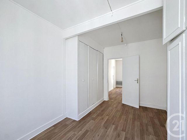 Appartement F2 à vendre - 2 pièces - 30.76 m2 - AUBERVILLIERS - 93 - ILE-DE-FRANCE - Century 21 Immo Conseil