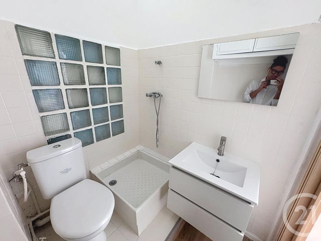 Appartement F2 à vendre - 2 pièces - 30.76 m2 - AUBERVILLIERS - 93 - ILE-DE-FRANCE - Century 21 Immo Conseil