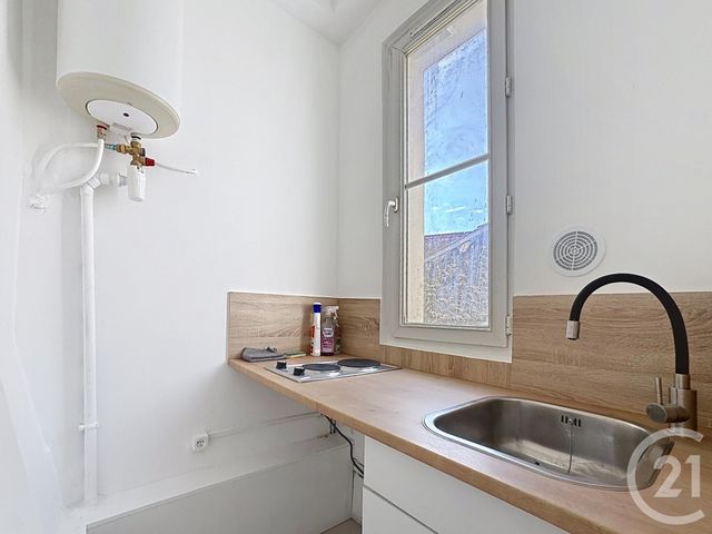 Appartement F2 à vendre - 2 pièces - 30.76 m2 - AUBERVILLIERS - 93 - ILE-DE-FRANCE - Century 21 Immo Conseil