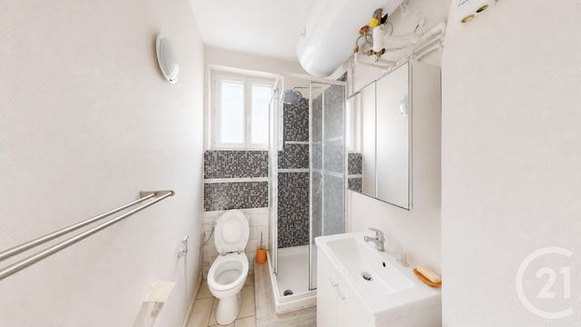 Appartement F2 à vendre - 2 pièces - 29.45 m2 - AUBERVILLIERS - 93 - ILE-DE-FRANCE - Century 21 Immo Conseil