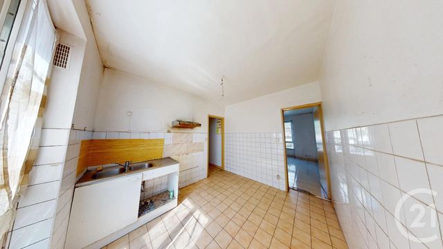 Appartement F2 à vendre - 2 pièces - 29.44 m2 - AUBERVILLIERS - 93 - ILE-DE-FRANCE - Century 21 Immo Conseil