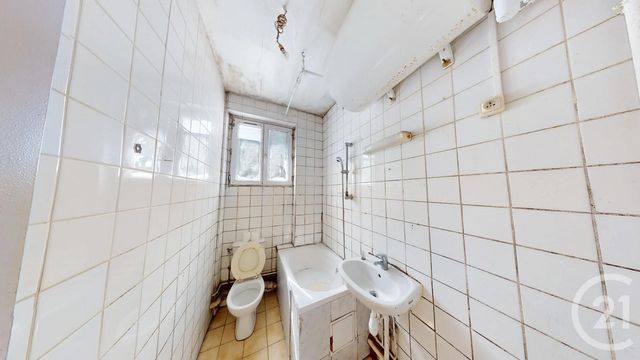 Appartement F2 à vendre - 2 pièces - 29.44 m2 - AUBERVILLIERS - 93 - ILE-DE-FRANCE - Century 21 Immo Conseil