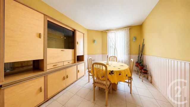 Appartement à vendre - 3 pièces - 57.66 m2 - AUBERVILLIERS - 93 - ILE-DE-FRANCE - Century 21 Immo Conseil