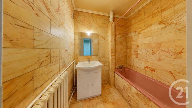 Appartement F3 à vendre - 3 pièces - 59.35 m2 - AUBERVILLIERS - 93 - ILE-DE-FRANCE - Century 21 Immo Conseil