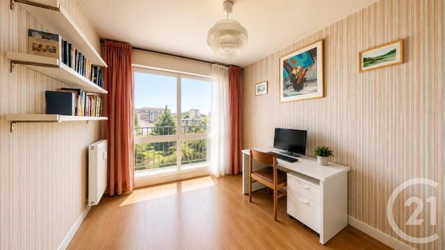 Appartement à vendre - 4 pièces - 79.38 m2 - AUBERVILLIERS - 93 - ILE-DE-FRANCE - Century 21 Immo Conseil