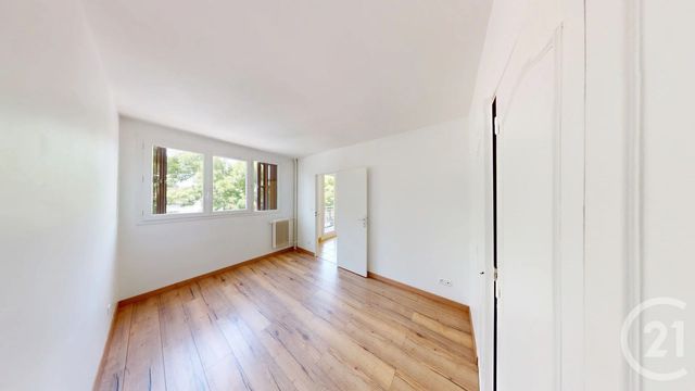 Appartement F2 à vendre - 2 pièces - 44.91 m2 - AUBERVILLIERS - 93 - ILE-DE-FRANCE - Century 21 Immo Conseil