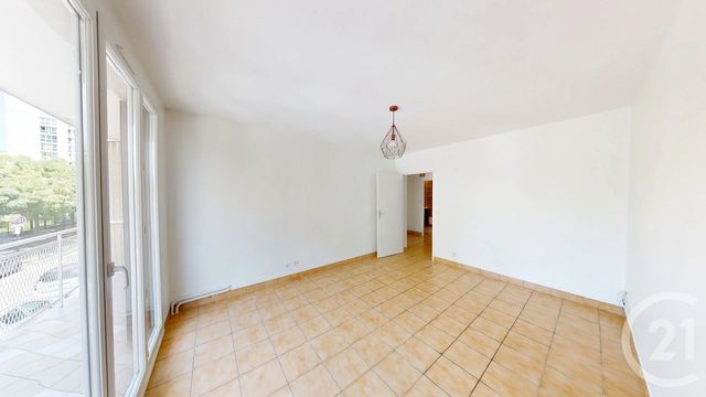 Appartement F2 à vendre AUBERVILLIERS