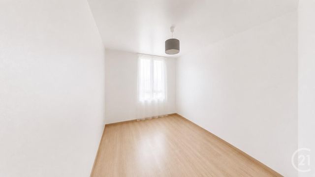 Appartement à vendre - 3 pièces - 66.1 m2 - AUBERVILLIERS - 93 - ILE-DE-FRANCE - Century 21 Immo Conseil