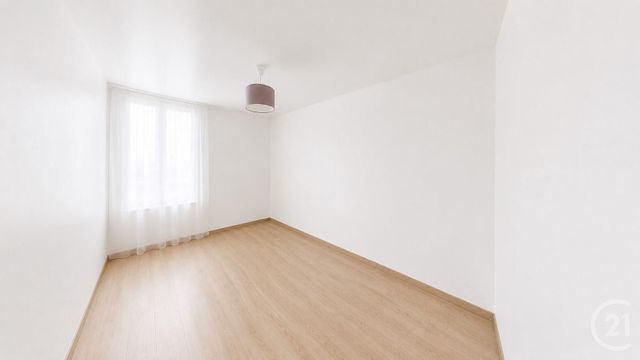 Appartement à vendre - 3 pièces - 66.1 m2 - AUBERVILLIERS - 93 - ILE-DE-FRANCE - Century 21 Immo Conseil