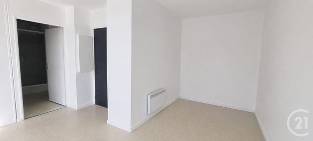 Appartement F1 à vendre - 1 pièce - 26.2 m2 - AUBERVILLIERS - 93 - ILE-DE-FRANCE - Century 21 Immo Conseil
