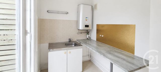 Appartement F1 à vendre - 1 pièce - 26.2 m2 - AUBERVILLIERS - 93 - ILE-DE-FRANCE - Century 21 Immo Conseil
