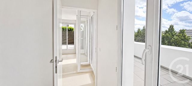 Appartement F1 à vendre - 1 pièce - 26.2 m2 - AUBERVILLIERS - 93 - ILE-DE-FRANCE - Century 21 Immo Conseil