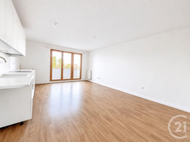 Appartement F3 à louer - 3 pièces - 63.0 m2 - AUBERVILLIERS - 93 - ILE-DE-FRANCE - Century 21 Immo Conseil