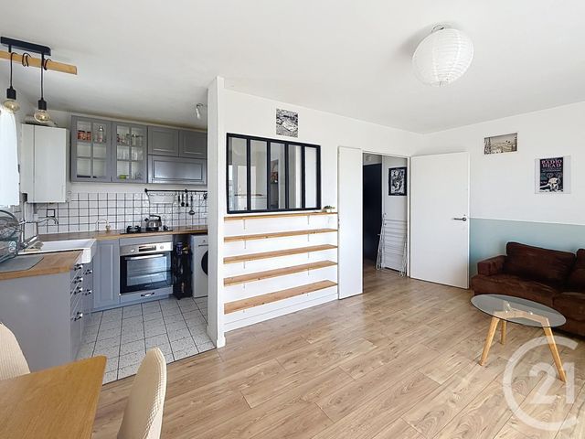 Appartement F2 à louer - 2 pièces - 48.0 m2 - AUBERVILLIERS - 93 - ILE-DE-FRANCE - Century 21 Immo Conseil
