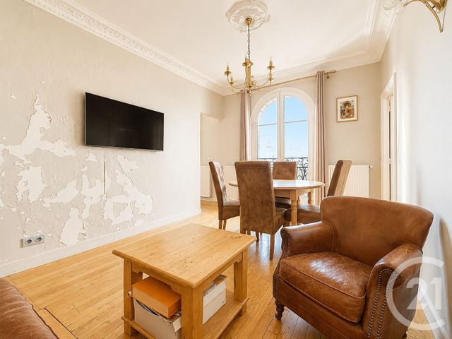 Appartement F2 à vendre - 2 pièces - 40.0 m2 - AUBERVILLIERS - 93 - ILE-DE-FRANCE - Century 21 Immo Conseil