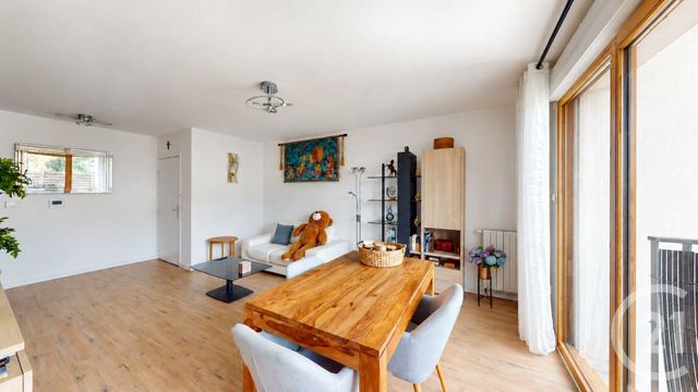 Appartement F4 à vendre - 4 pièces - 82.08 m2 - PARIS - 75019 - ILE-DE-FRANCE - Century 21 Immo Conseil