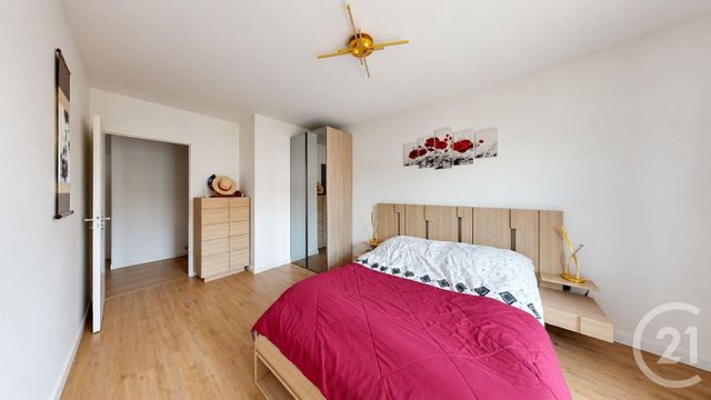 Appartement F4 à vendre - 4 pièces - 82.08 m2 - PARIS - 75019 - ILE-DE-FRANCE - Century 21 Immo Conseil