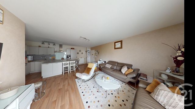 Appartement à vendre - 4 pièces - 87.25 m2 - AUBERVILLIERS - 93 - ILE-DE-FRANCE - Century 21 Immo Conseil