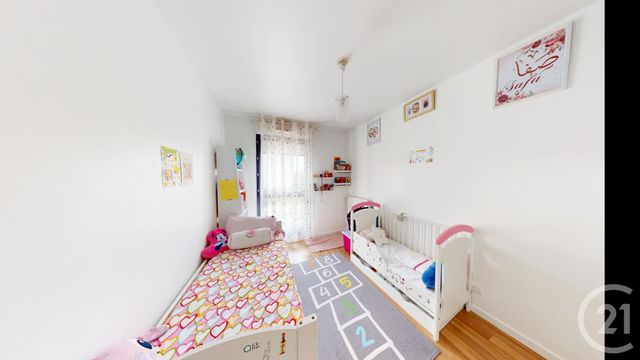 Appartement à vendre - 4 pièces - 87.25 m2 - AUBERVILLIERS - 93 - ILE-DE-FRANCE - Century 21 Immo Conseil