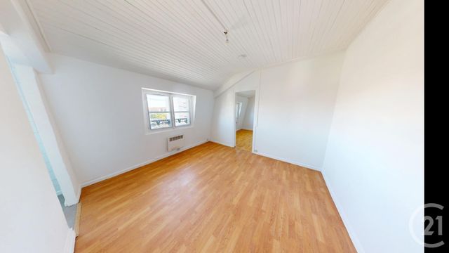 Appartement F2 à vendre - 2 pièces - 28.0 m2 - AUBERVILLIERS - 93 - ILE-DE-FRANCE - Century 21 Immo Conseil