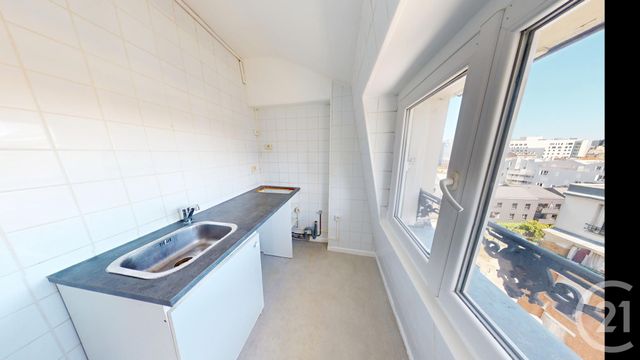 Appartement F2 à vendre - 2 pièces - 28.0 m2 - AUBERVILLIERS - 93 - ILE-DE-FRANCE - Century 21 Immo Conseil