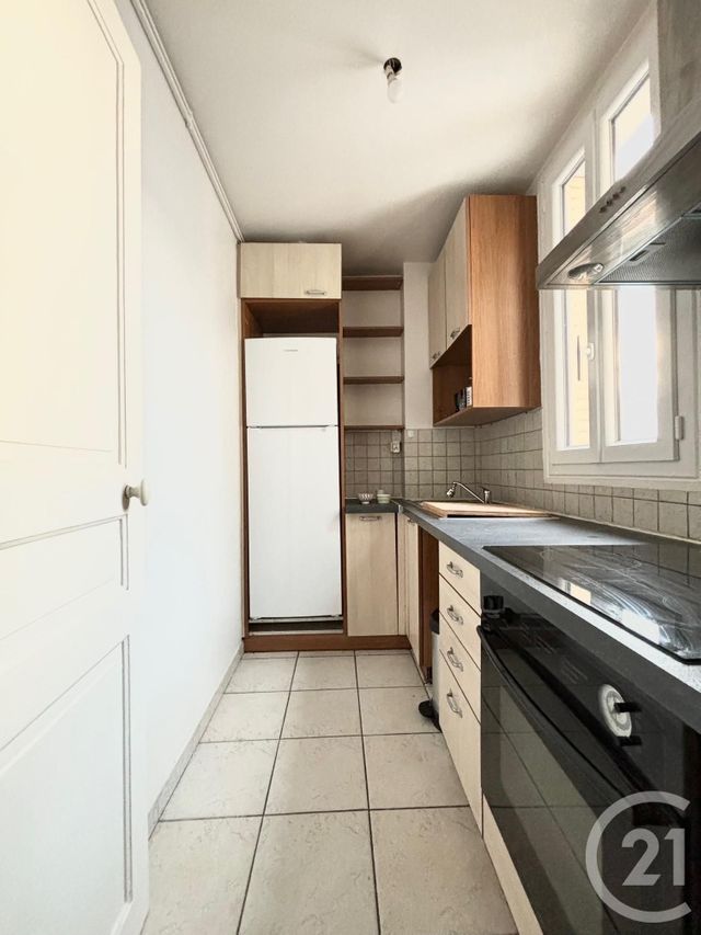 Appartement F3 à louer - 3 pièces - 49.54 m2 - AUBERVILLIERS - 93 - ILE-DE-FRANCE - Century 21 Immo Conseil