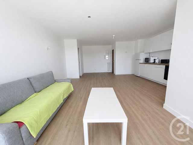 Appartement F4 à louer - 4 pièces - 88.0 m2 - AUBERVILLIERS - 93 - ILE-DE-FRANCE - Century 21 Immo Conseil