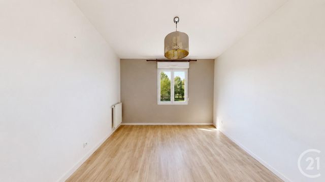 Appartement à vendre - 3 pièces - 59.51 m2 - AUBERVILLIERS - 93 - ILE-DE-FRANCE - Century 21 Immo Conseil