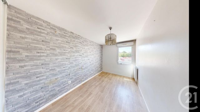 Appartement à vendre - 3 pièces - 59.51 m2 - AUBERVILLIERS - 93 - ILE-DE-FRANCE - Century 21 Immo Conseil