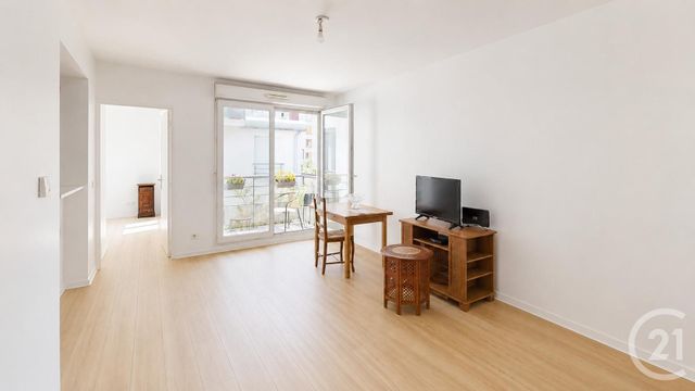 Appartement F2 à vendre - 2 pièces - 39.0 m2 - AUBERVILLIERS - 93 - ILE-DE-FRANCE - Century 21 Immo Conseil