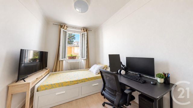 Appartement à vendre - 3 pièces - 50.18 m2 - AUBERVILLIERS - 93 - ILE-DE-FRANCE - Century 21 Immo Conseil