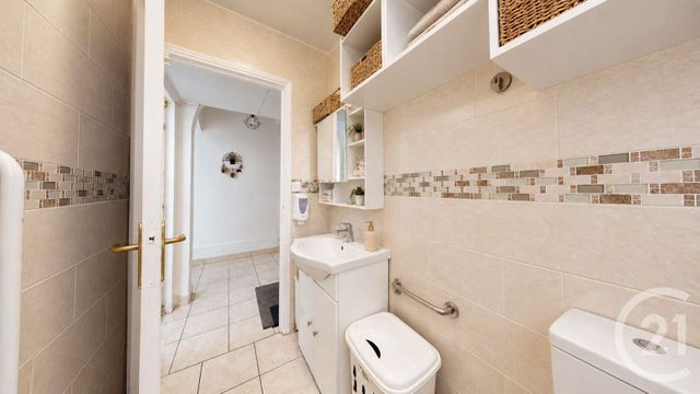 Appartement à vendre - 3 pièces - 50.18 m2 - AUBERVILLIERS - 93 - ILE-DE-FRANCE - Century 21 Immo Conseil