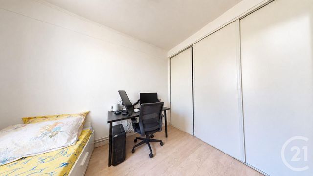 Appartement à vendre - 3 pièces - 50.18 m2 - AUBERVILLIERS - 93 - ILE-DE-FRANCE - Century 21 Immo Conseil