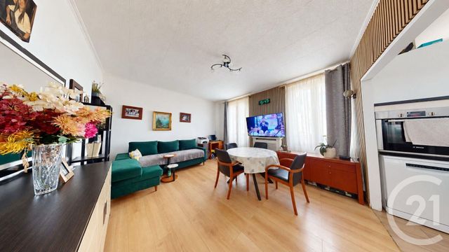 Appartement à vendre - 3 pièces - 50.18 m2 - AUBERVILLIERS - 93 - ILE-DE-FRANCE - Century 21 Immo Conseil