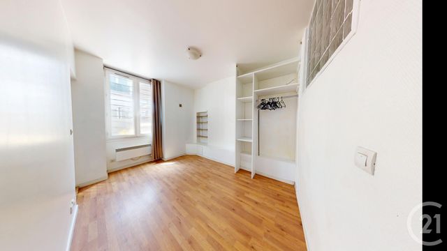 Appartement à vendre - 2 pièces - 27.89 m2 - AUBERVILLIERS - 93 - ILE-DE-FRANCE - Century 21 Immo Conseil