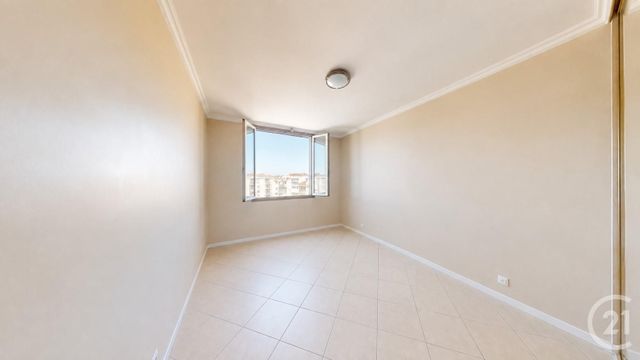 Appartement F3 bis à vendre - 4 pièces - 75.07 m2 - AUBERVILLIERS - 93 - ILE-DE-FRANCE - Century 21 Immo Conseil